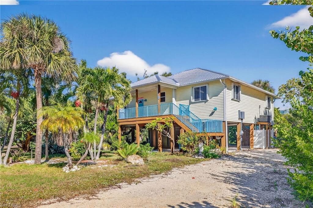 6476 Pine AVE-44