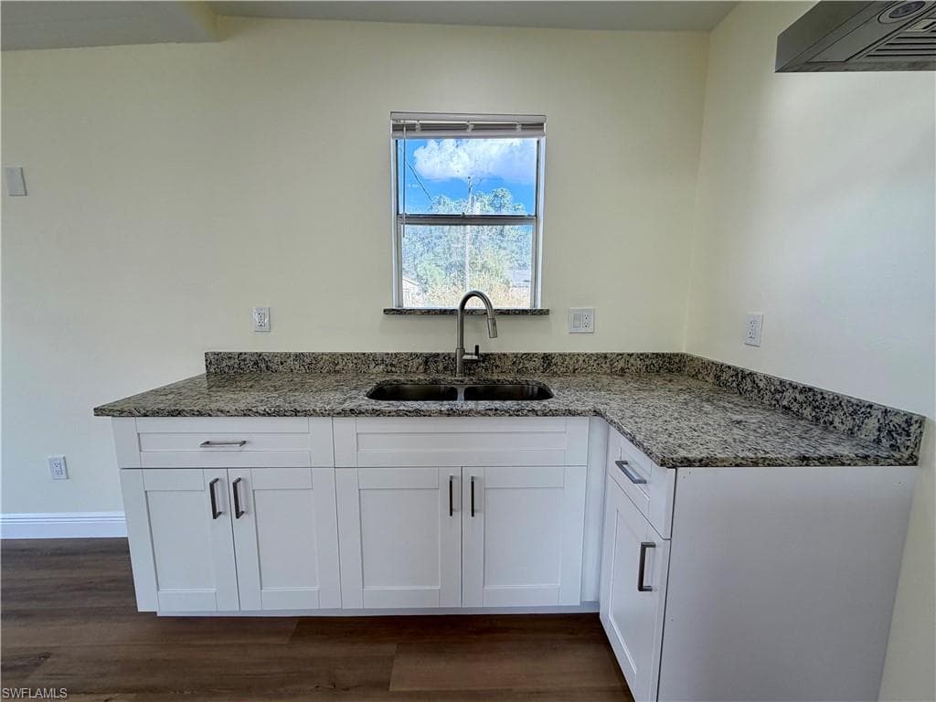 261 Miramar RD-6