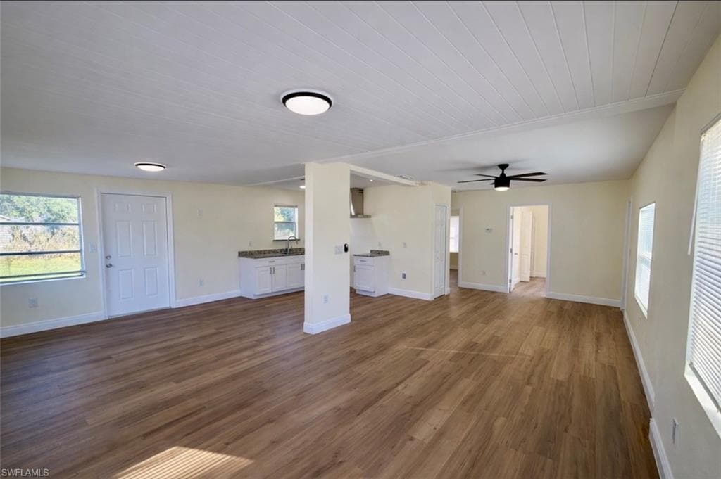 261 Miramar RD-7