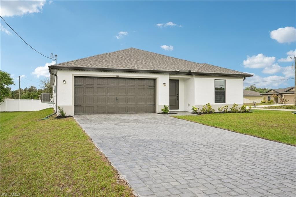 144 Blackstone DR-2