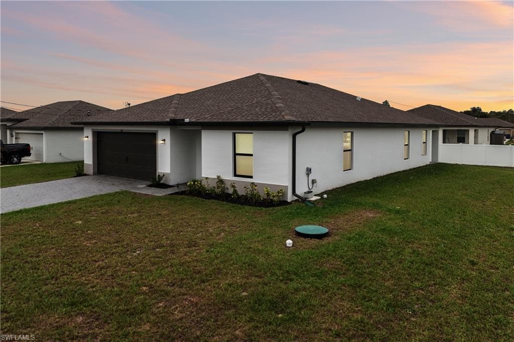144 Blackstone DR-47