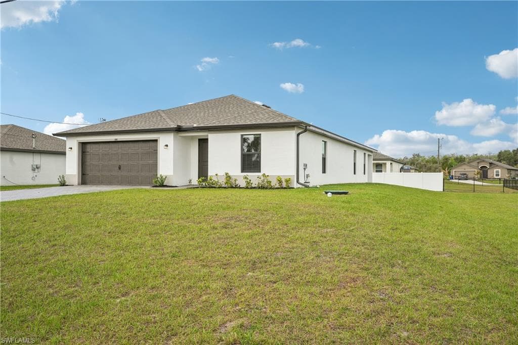 144 Blackstone DR-3