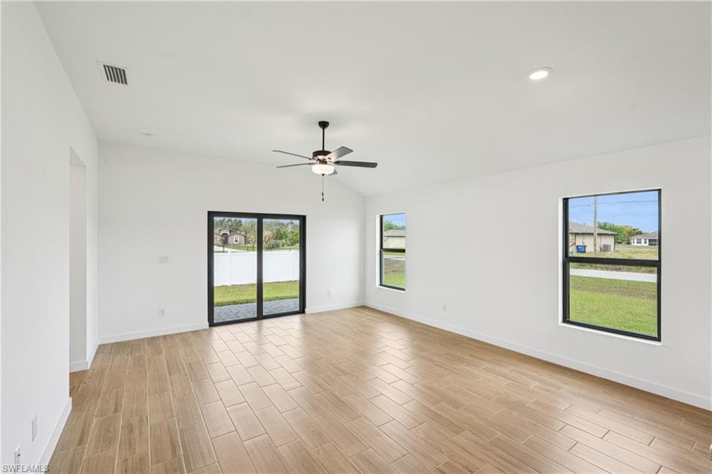 144 Blackstone DR-5