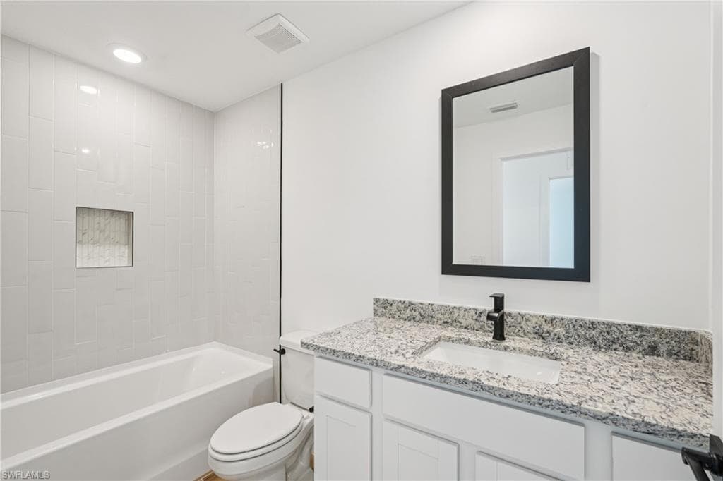 144 Blackstone DR-21
