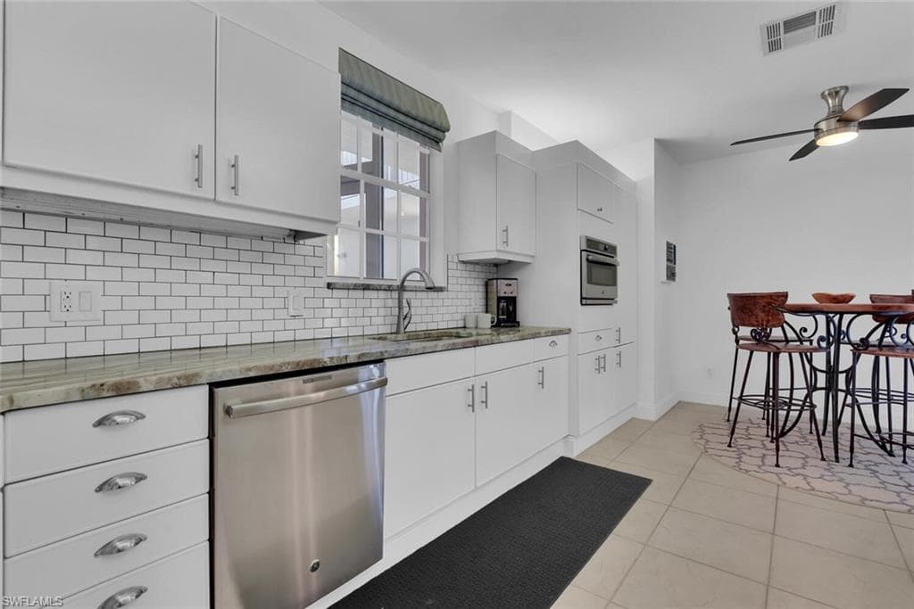 2000 Royal Marco WAY 2-607-7