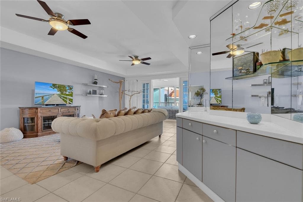 2000 Royal Marco WAY 2-607-5