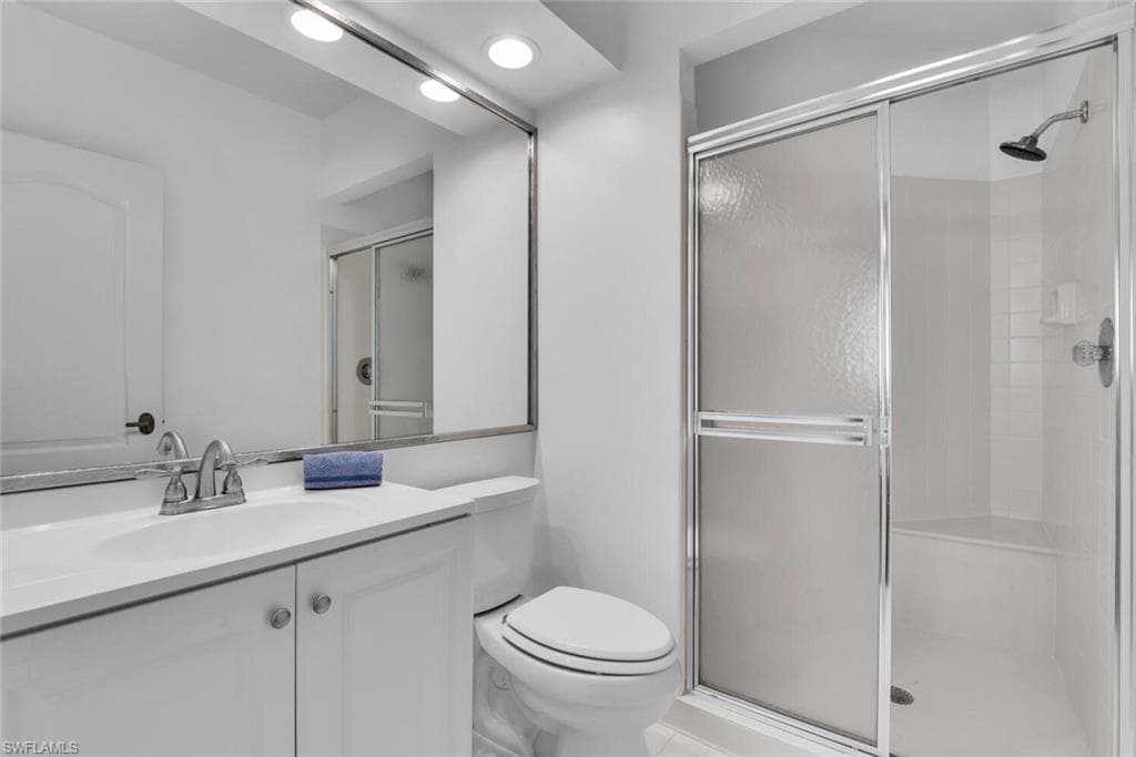 2000 Royal Marco WAY 2-607-24