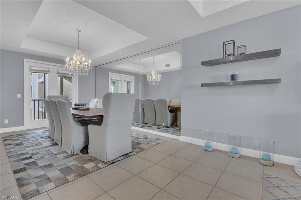 2000 Royal Marco WAY 2-607-10