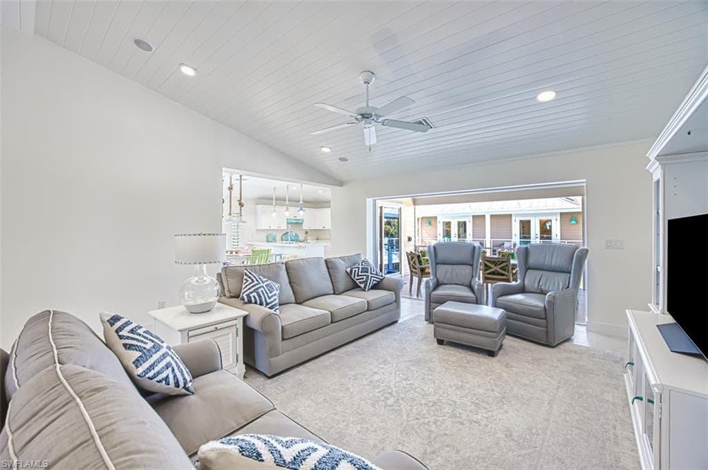 1233 Middle Gulf DR-13