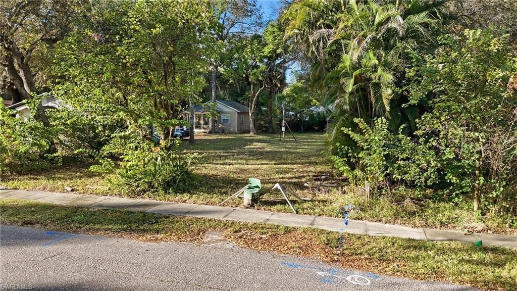 228 Delray AVE-7