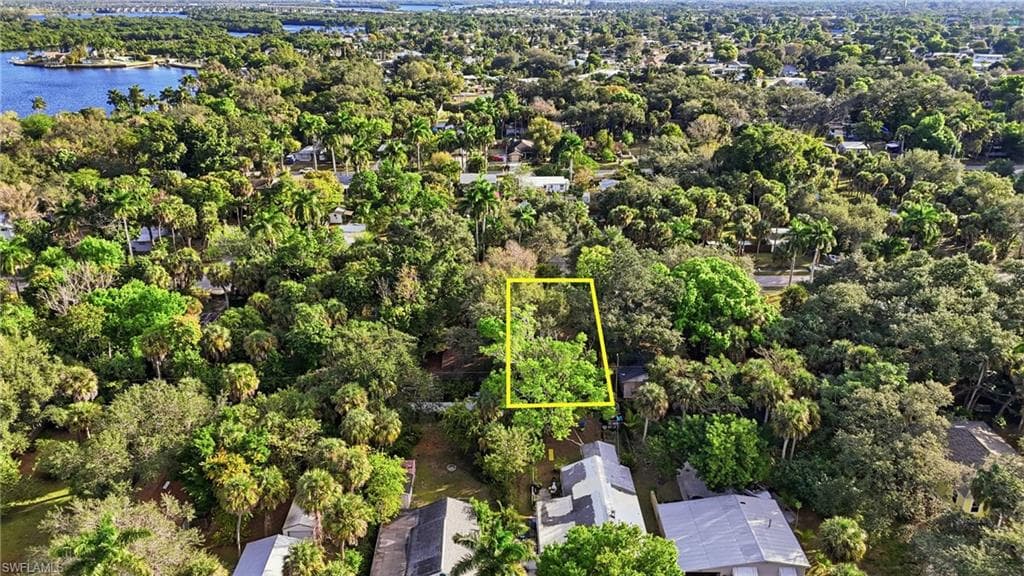 228 Delray AVE-9
