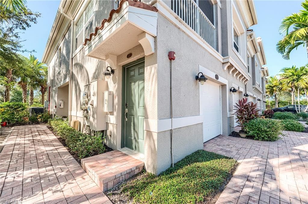 8510 Violeta ST 201-2