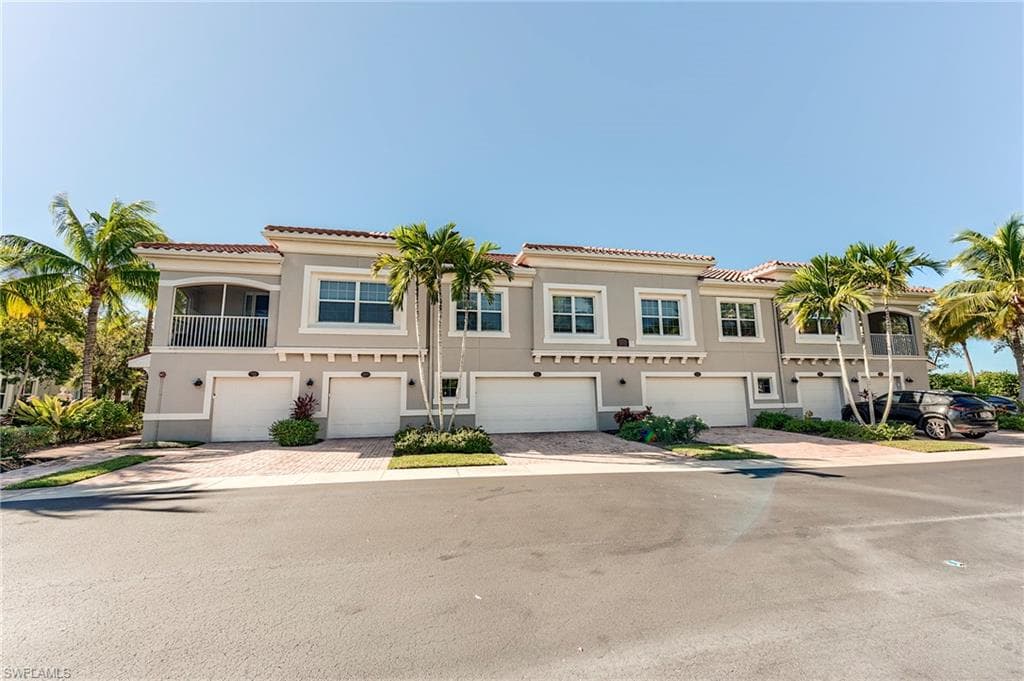8510 Violeta ST 201-1