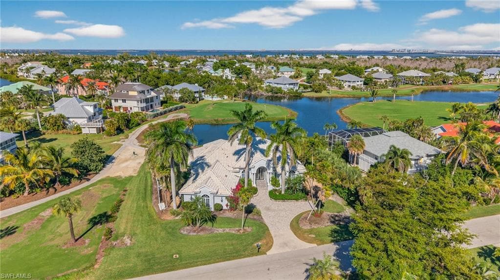 9008 Mockingbird DR-3
