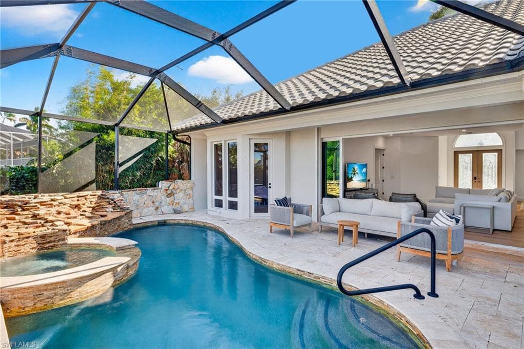 9008 Mockingbird DR-30