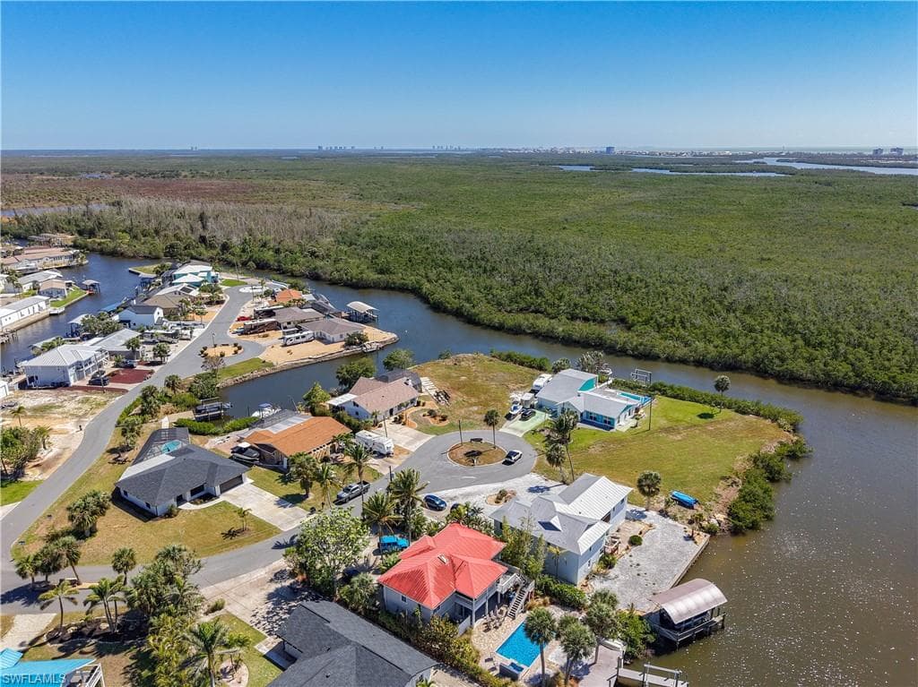 11481 Rebecca CIR-50