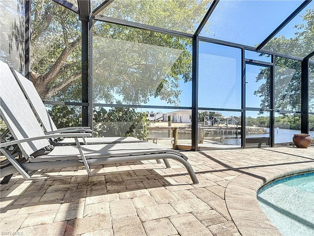 11481 Rebecca CIR-40