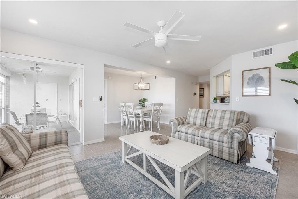 2885 Citrus Lake DR N103-5