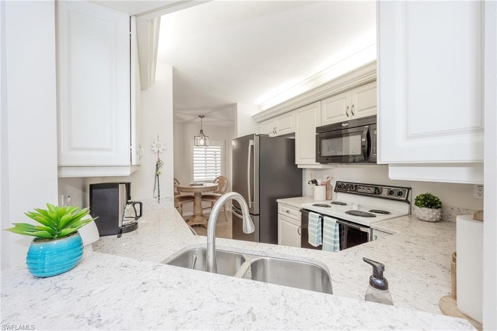 2885 Citrus Lake DR N103-9