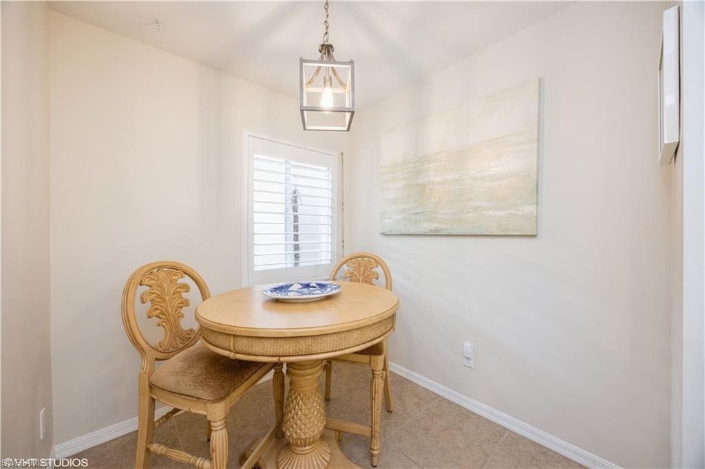 2885 Citrus Lake DR N103-10