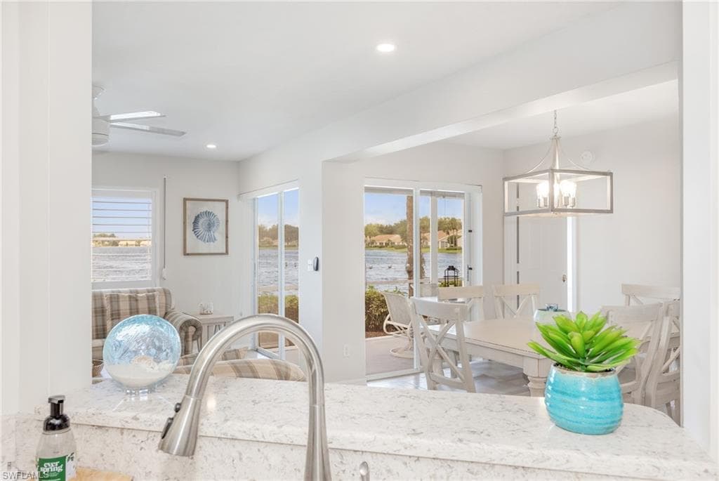 2885 Citrus Lake DR N103-11