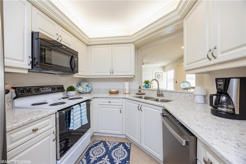 2885 Citrus Lake DR N103-8