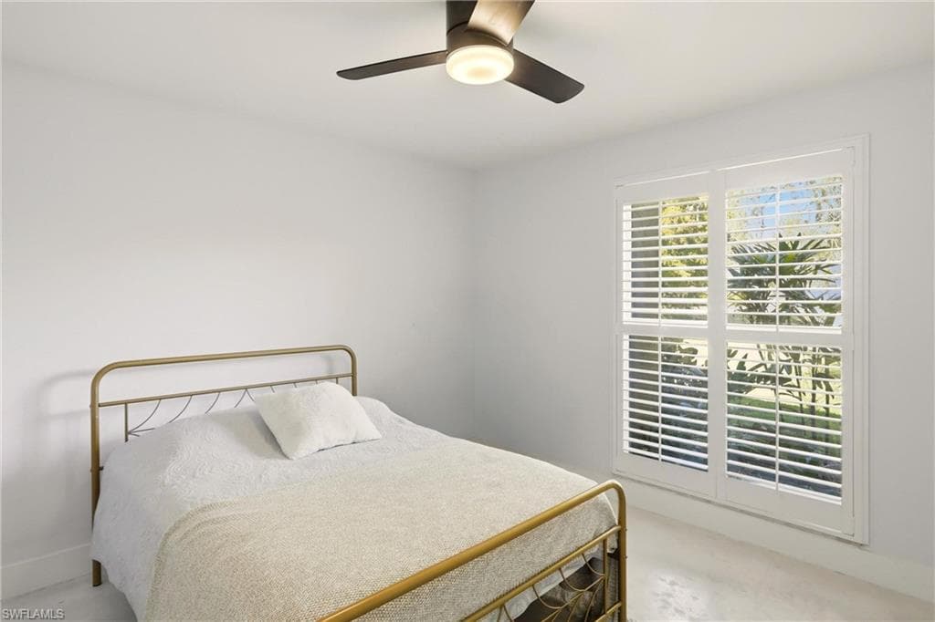 74 Aqua LN-32