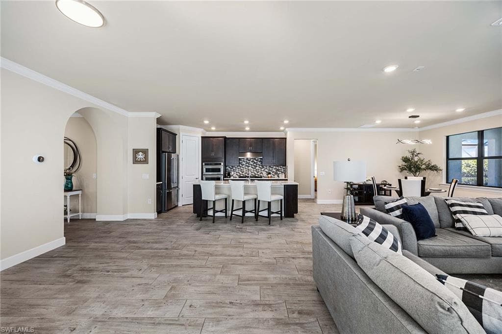 6767 Pennyroyal DR-11