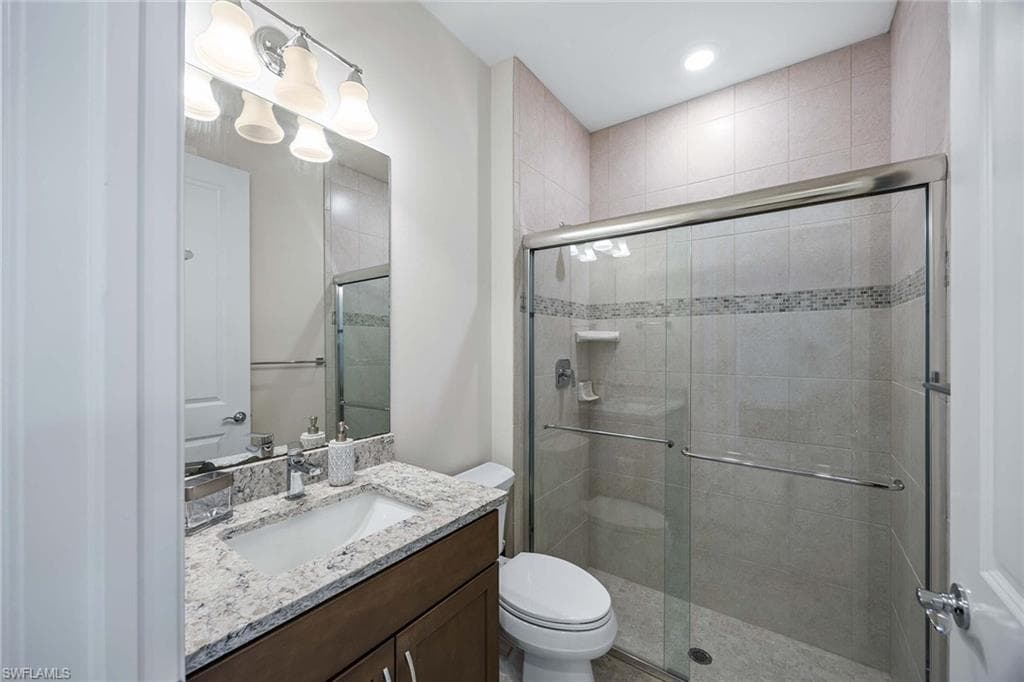 6767 Pennyroyal DR-25