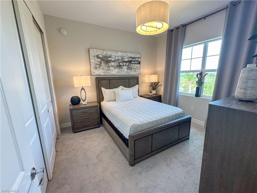 163 Indies DR E 206-36