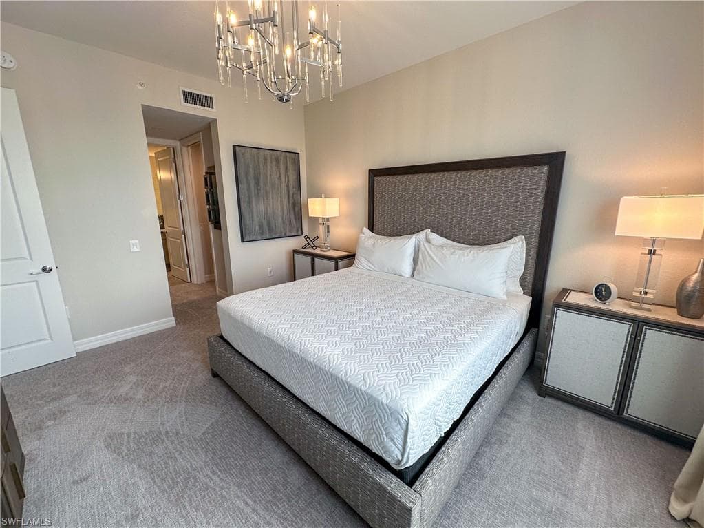 163 Indies DR E 206-20