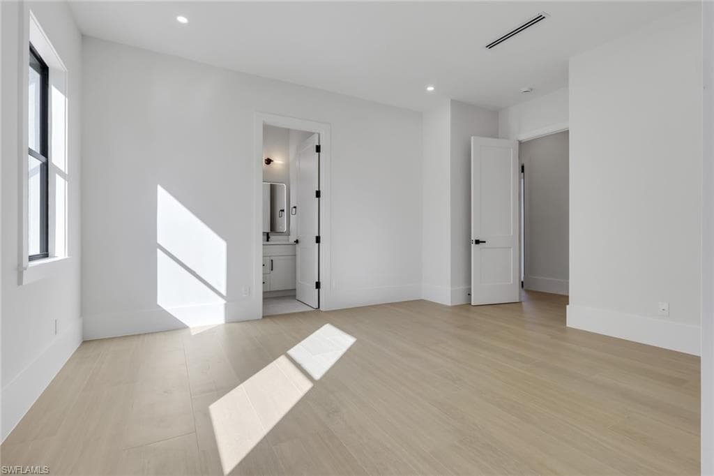 1109 15th ST SW-30