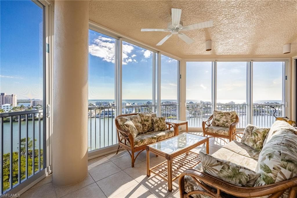 4192 Bay Beach LN 881-32