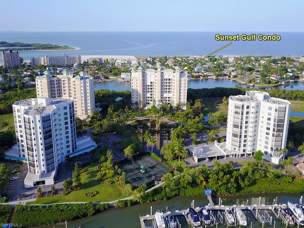 4192 Bay Beach LN 881-15