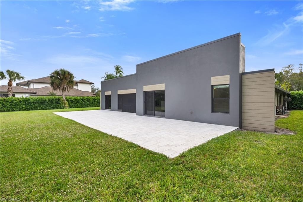 6659 Livingston Woods LN-5