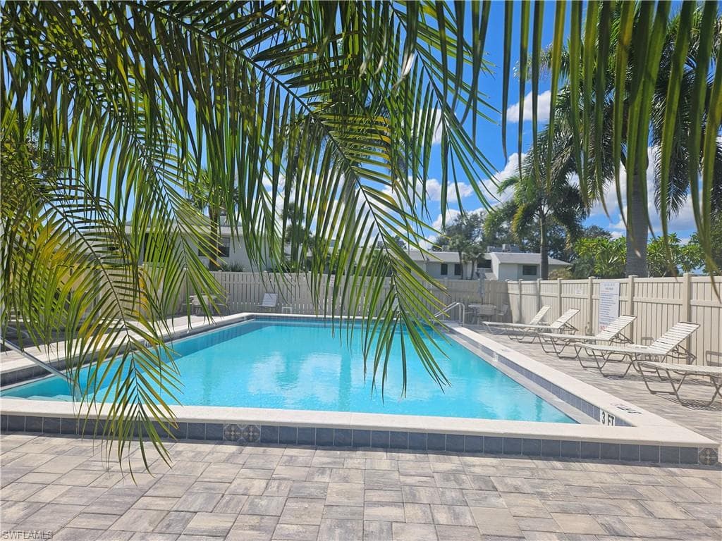 7077 Quail Run CT E 16-29