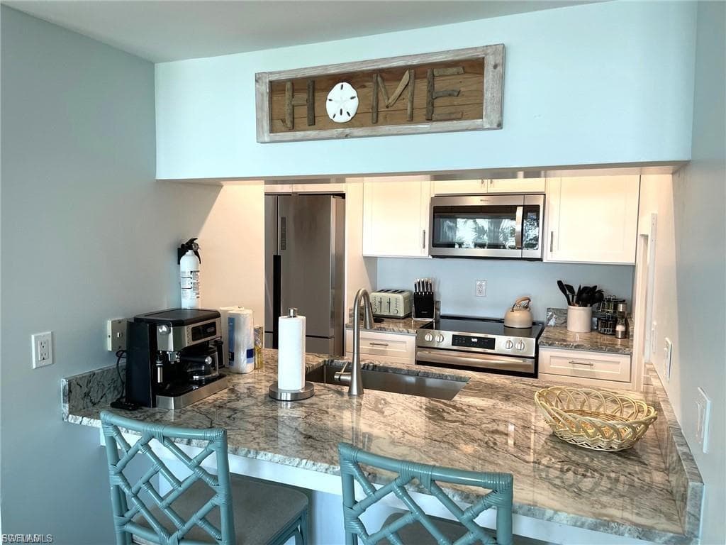640 Gulf LN 3-25