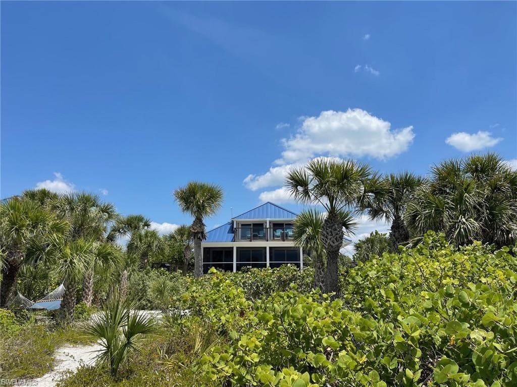 640 Gulf LN 3-14