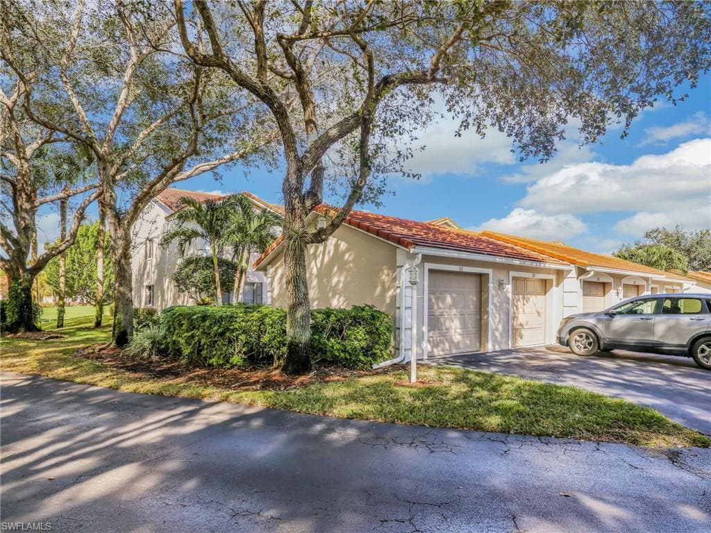 725 Saratoga CIR A101-28