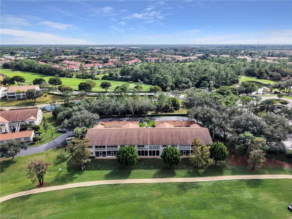 725 Saratoga CIR A101-33