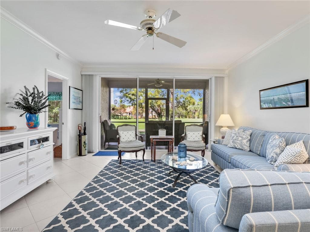 725 Saratoga CIR A101-14