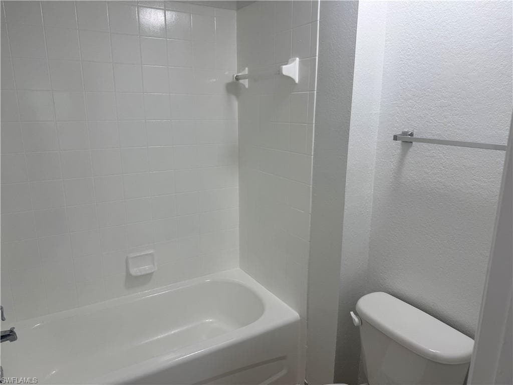 8285 Ibis club DR 805-6