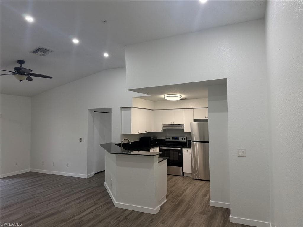 8285 Ibis club DR 805-3
