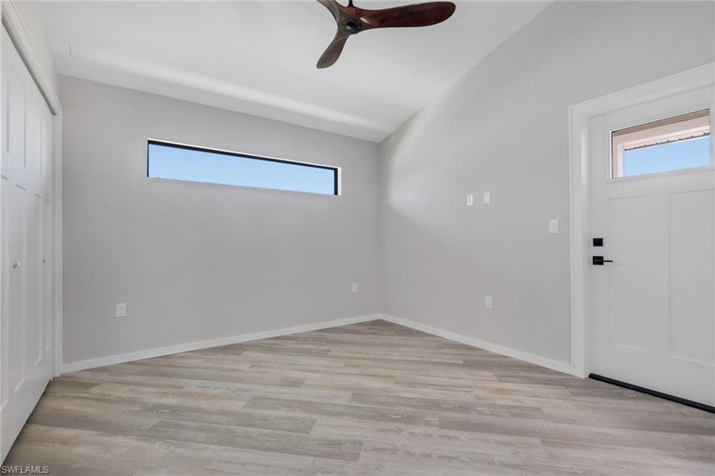 3085 Connecticut AVE-12