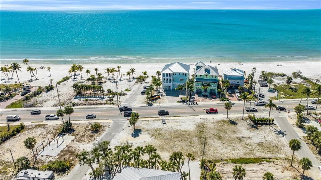 4109 Estero BLVD-16