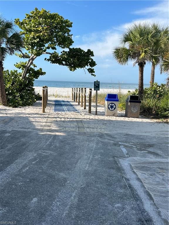 4109 Estero BLVD-5
