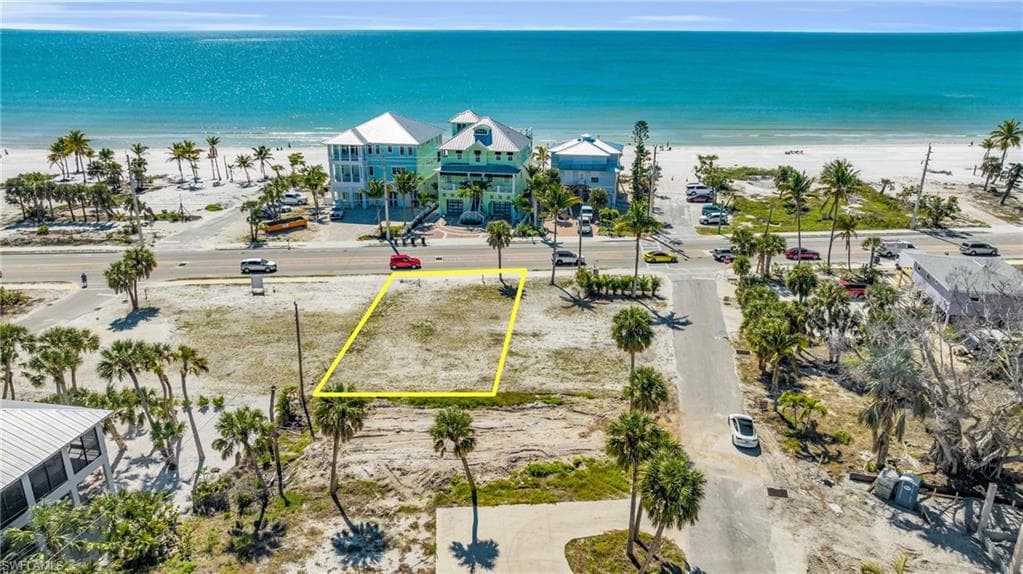 4109 Estero BLVD-10