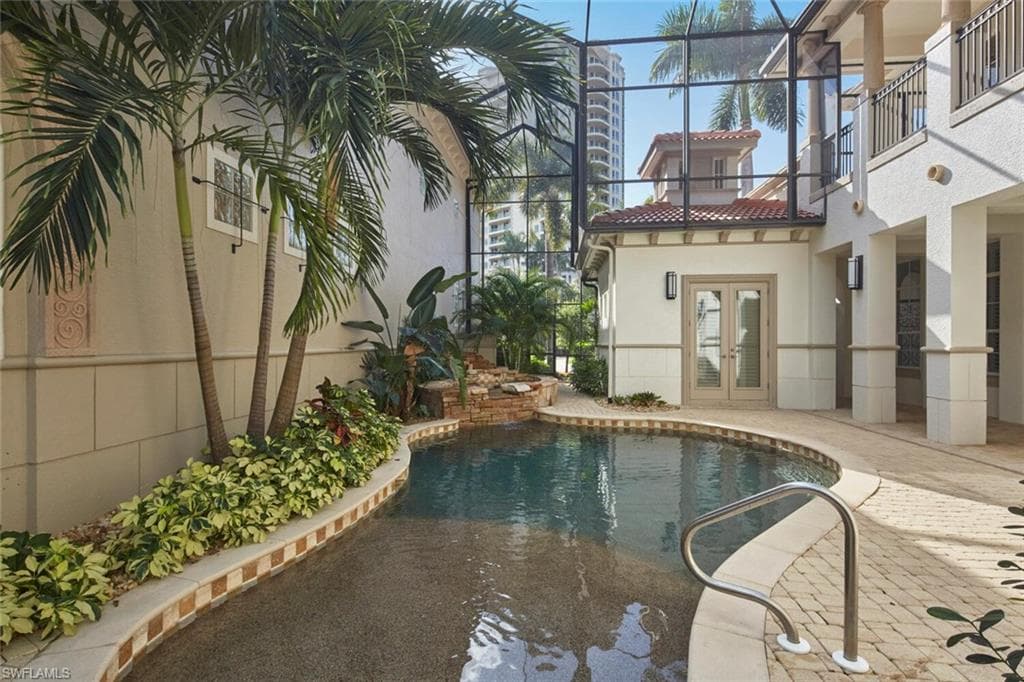 23709 Trevi CT-28