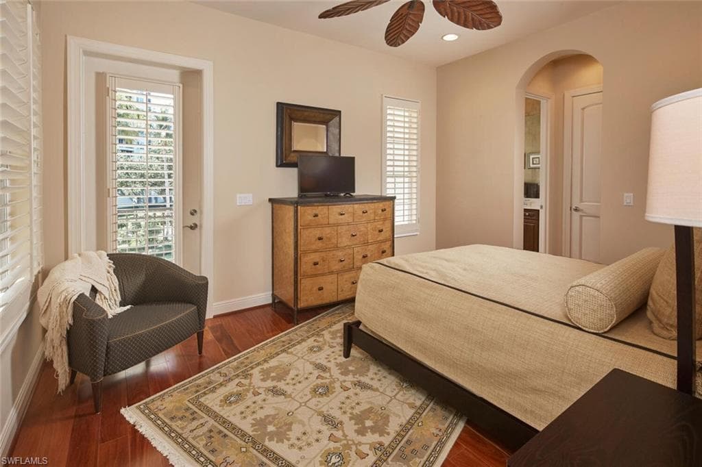 23709 Trevi CT-18