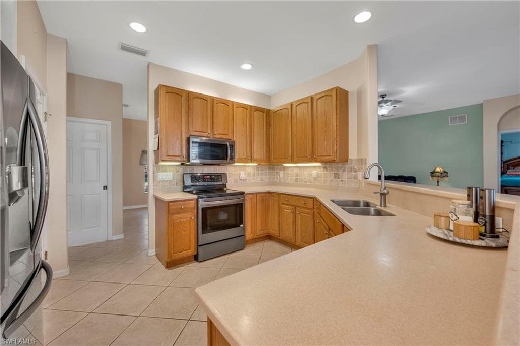 3685 Yosemite CT-9